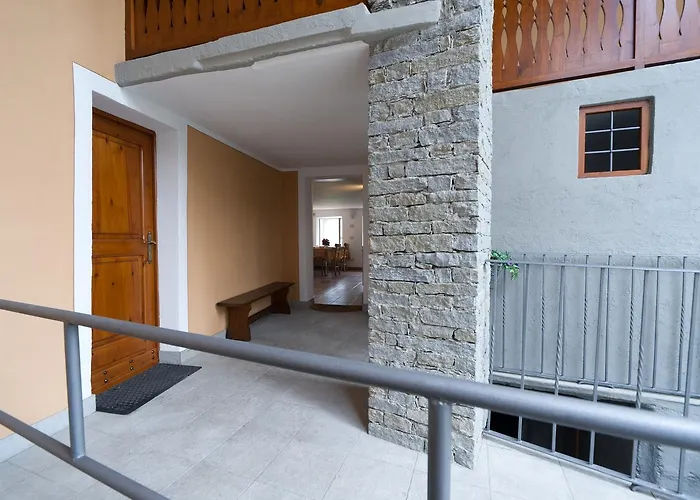 Palu Vacanze: L'intimita Hotel *